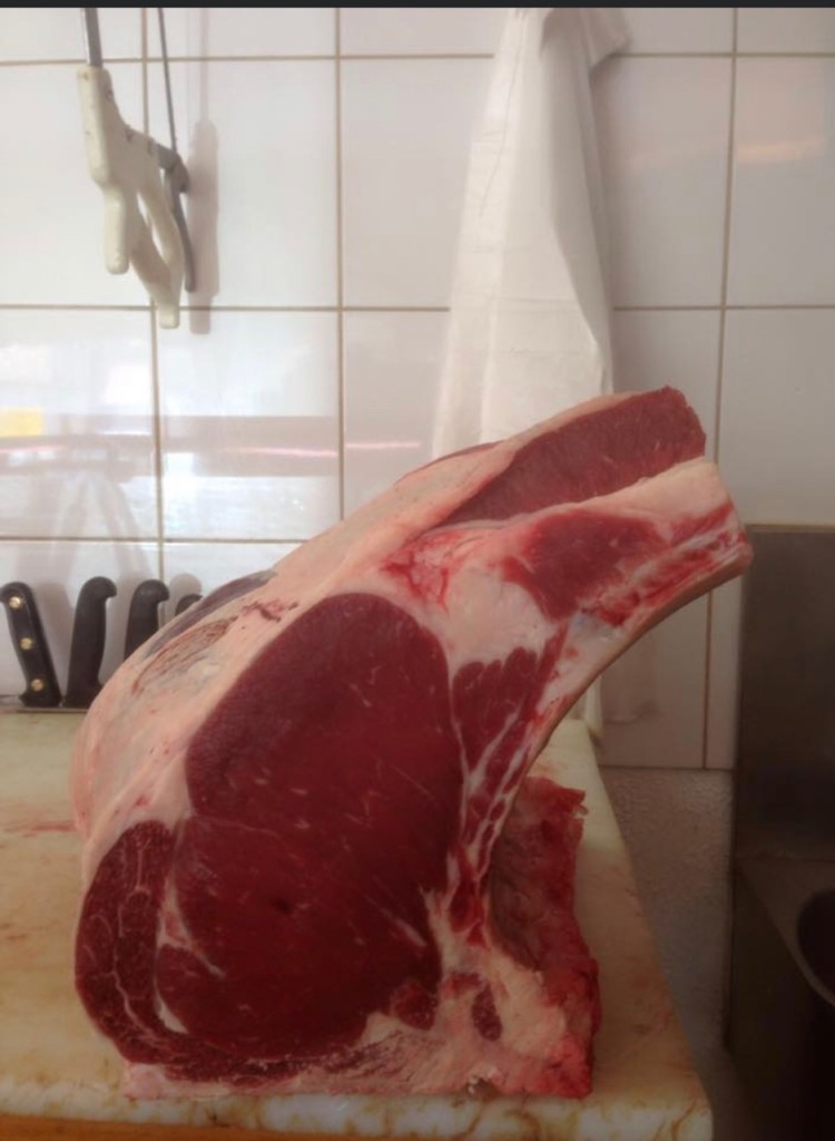 Un Air De Campagne Boucherie Perigueux Cote De Boeuf